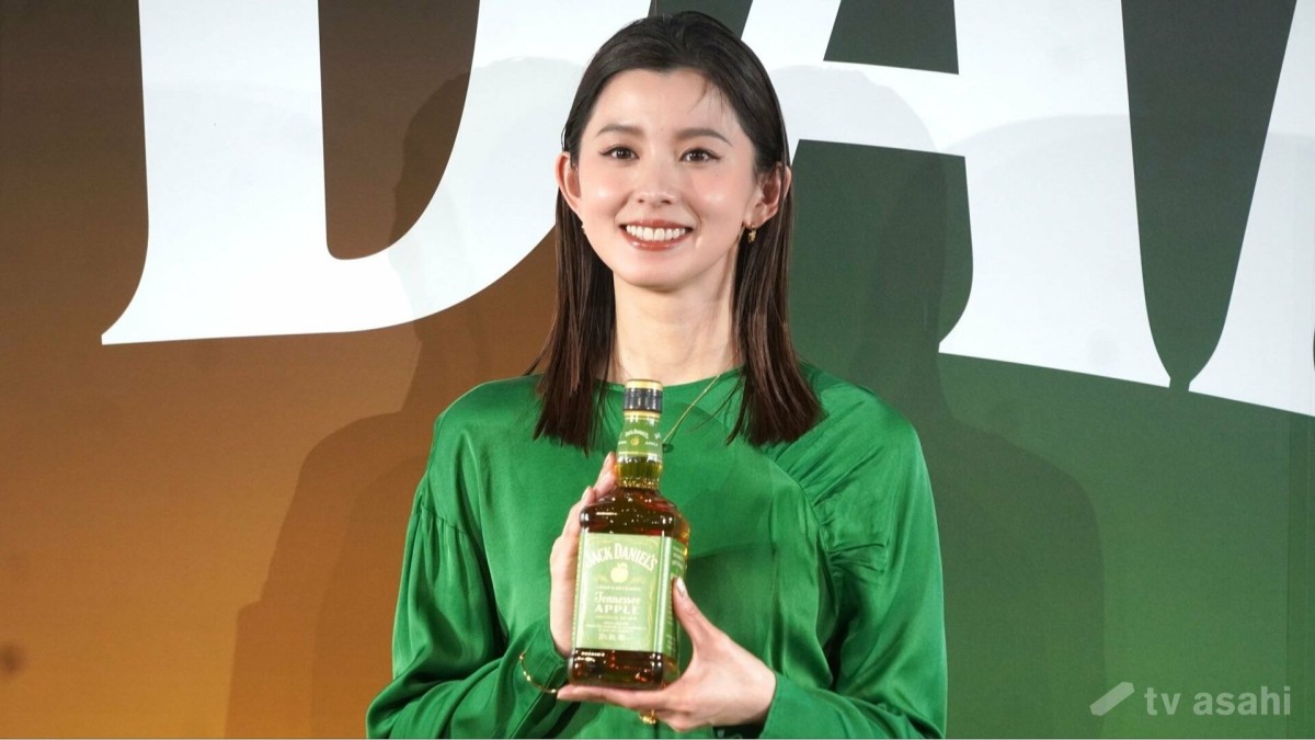 朝比奈彩、酒は「映画を見たりしながら…」日常の楽しみを語る