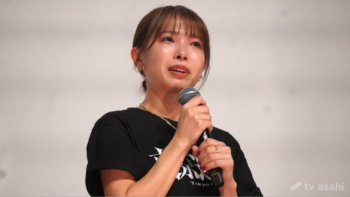 寺本莉緒が舞台挨拶で涙…「苦しいなと思うこともあった」
