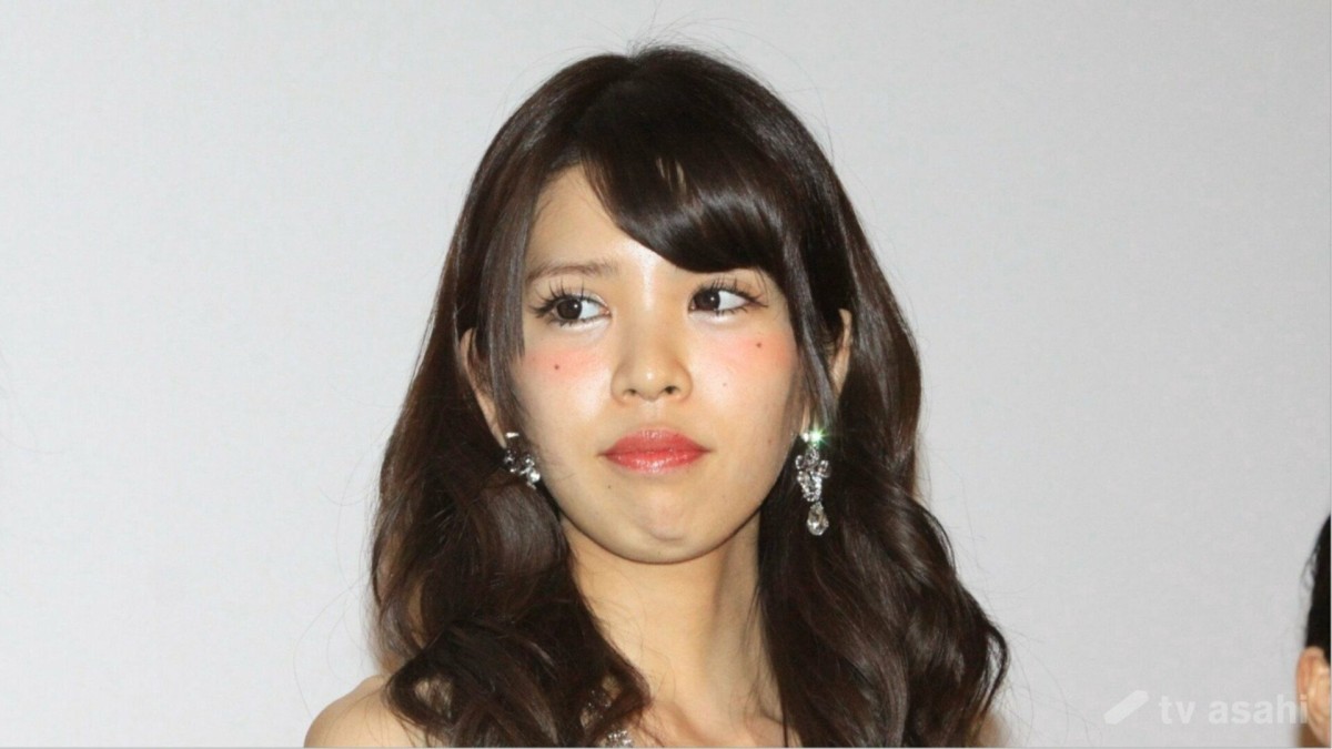 元タレント坂口杏里容疑者を現行犯逮捕　コンビニでサンドイッチ1個を万引きの疑い