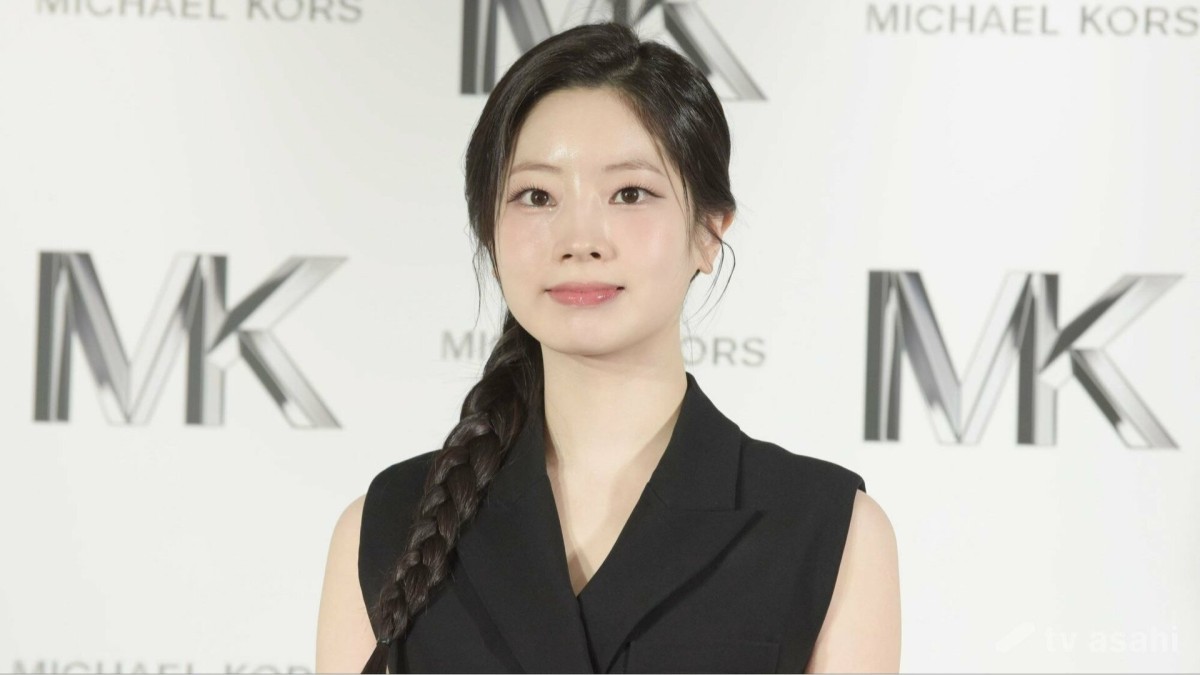 TWICE・ダヒョン「現時点では公演を行うことが困難」足の骨折の回復に専念