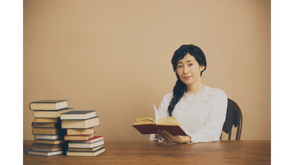 木村多江「怖くて足がすくむけれど」　初主演舞台で新たなページひらく