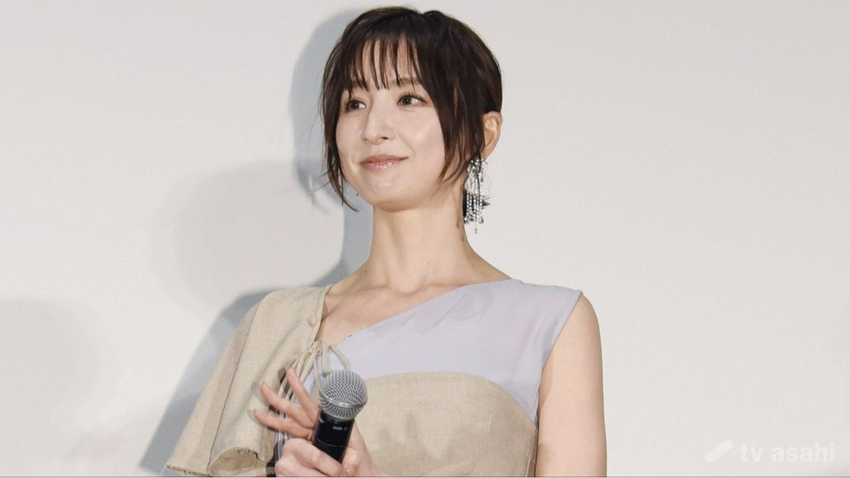 再婚発表の篠田麻里子、長女の小学校入学式へ「環境も一気に変わるけど頑張ろう」