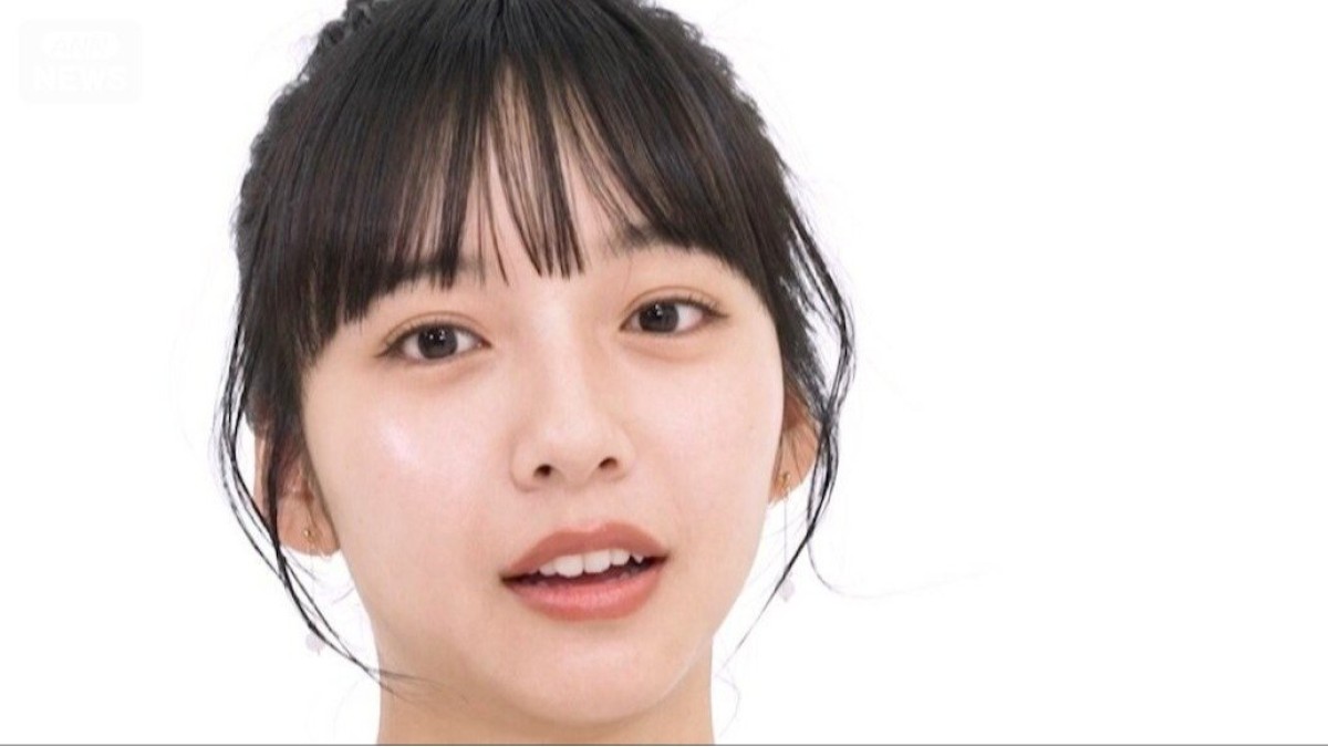 山之内すず「母の交際相手と暮らしていた」「15歳で人生諦めてた」「友達におかずを一品ずつもらう。私だけビュッフェ形式」絶望の学生時代を初告白