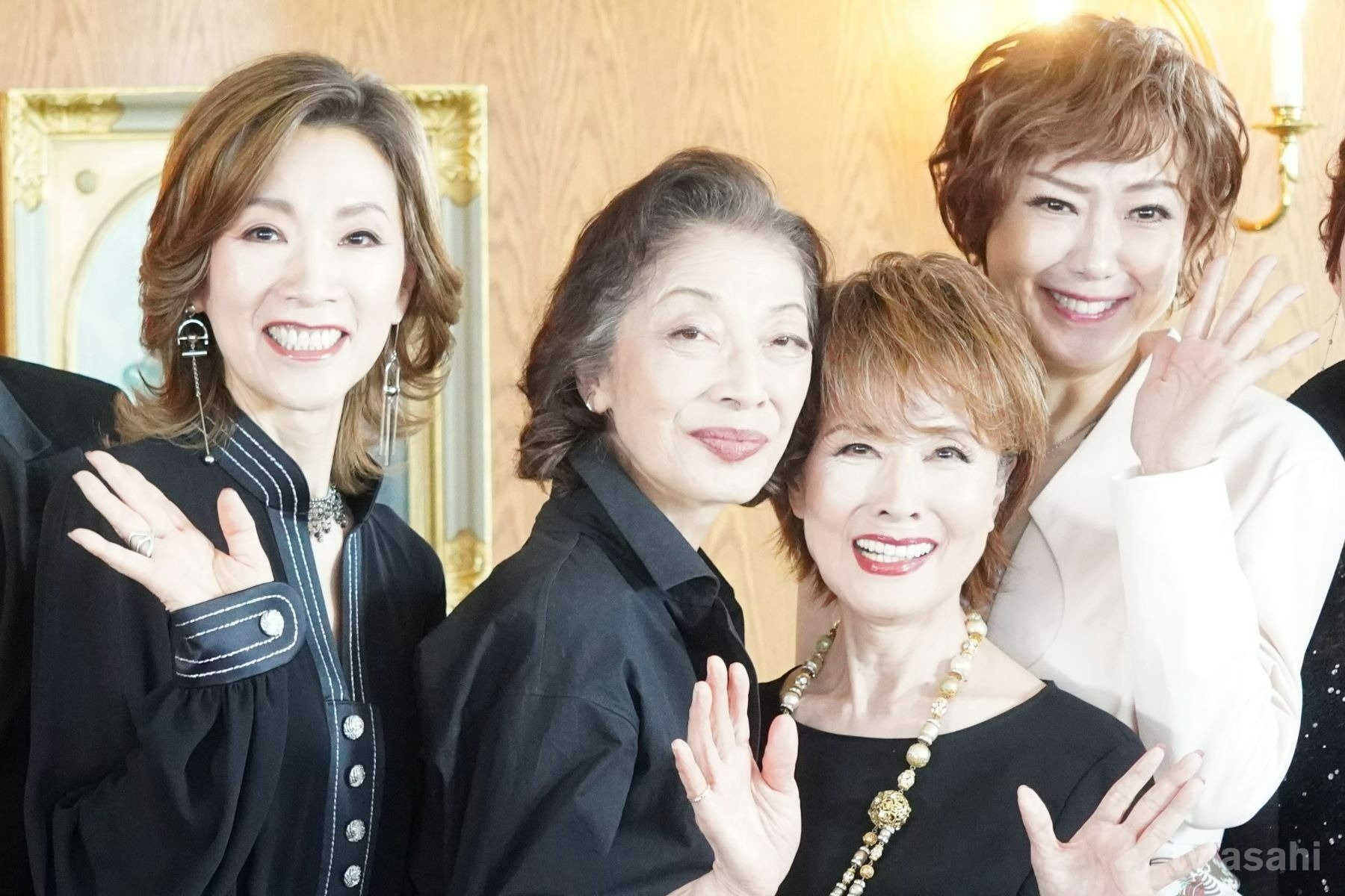 麻実れい、小柳ルミ子と56年ぶりに再会！宝塚音楽学校時代の秘話を告白