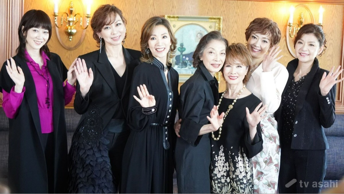小柳ルミ子、MCの黒木瞳にクレーム！？「酔っぱらって電話かけてくるのは、やめてちょうだいね（笑）」
