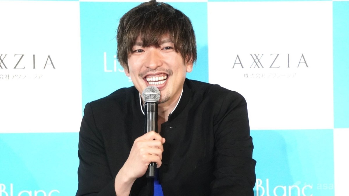 美容男子・EXITりんたろー。、今日のお肌は12点！？「スチーマーをあてて、骨切りスプレーとかもかけてきた」