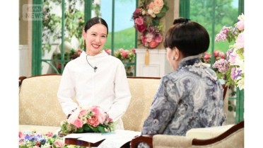石田ゆり子（56）、段ボールや本が置かれた生活感あふれる自宅を公開