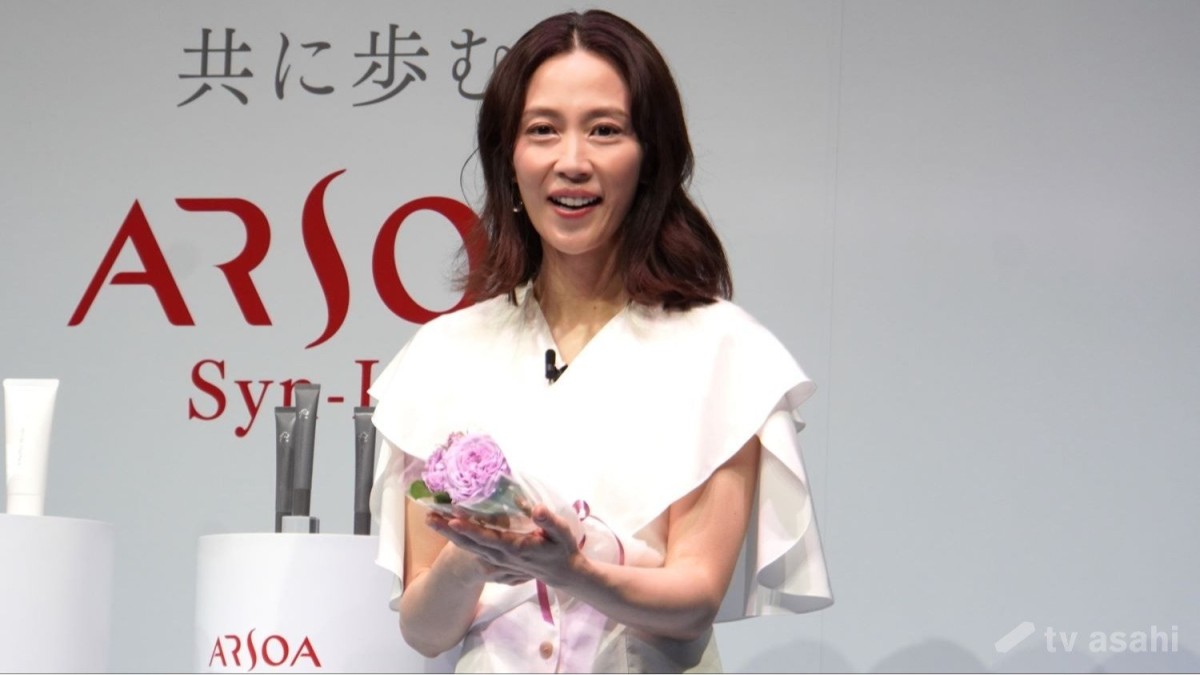 木村佳乃、自宅で梅を収穫「10年くらいかかったんですけど、ようやく」