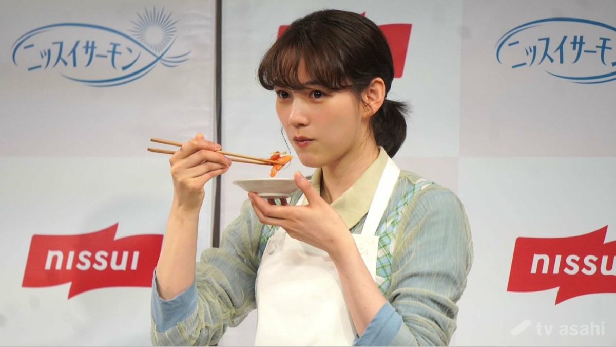 のん、最近の“料理事情”を明かす「野菜をお肉に巻いてせいろで蒸しました」