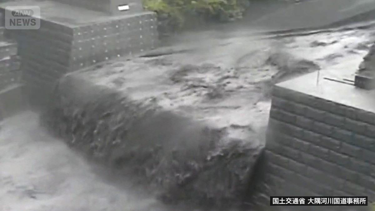 一時1万3000人以上に『避難指示』鹿児島で“記録的な大雨”線状降水帯に警戒