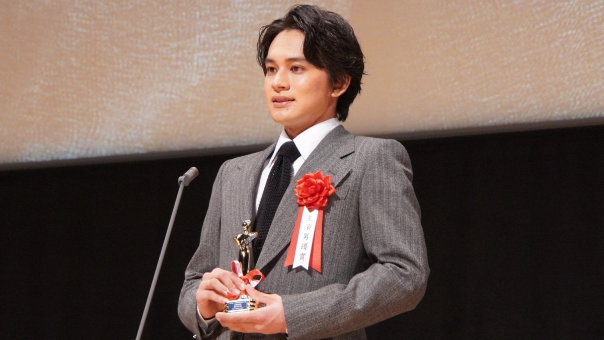 北村匠海「化け物じみて来た」と先輩・綾野剛との共演を回想
