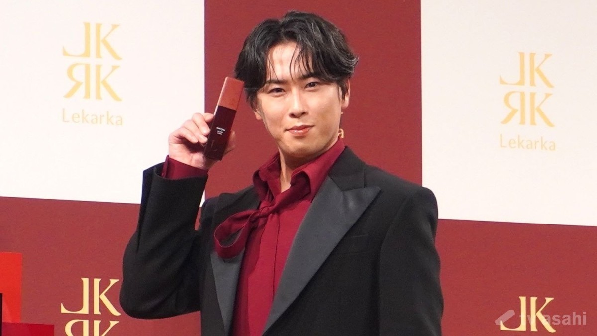 宮舘涼太、起きた瞬間から“舘様”「グッドモーニングじゃなくてイッツ