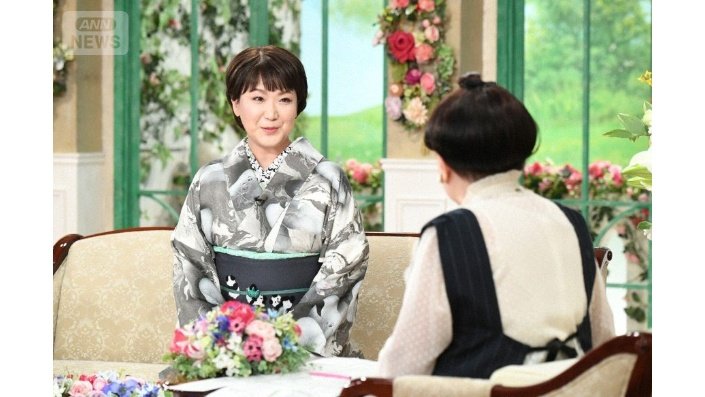 市川由紀乃さんが登場