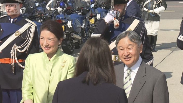 両陛下　オランダ出発