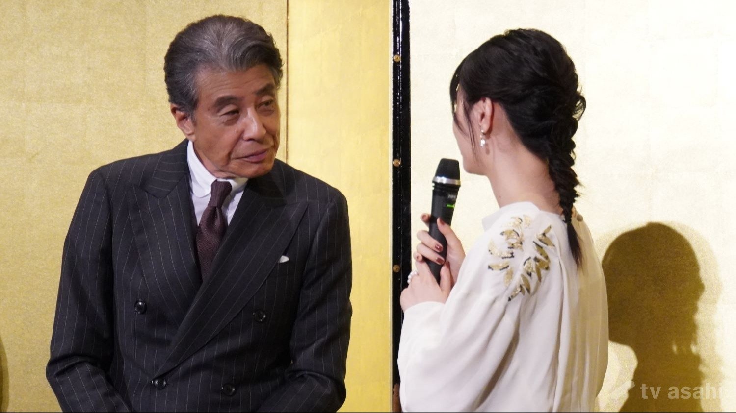 画像まとめ】舘ひろし、西野七瀬と公開イチャイチャ！？「二人で