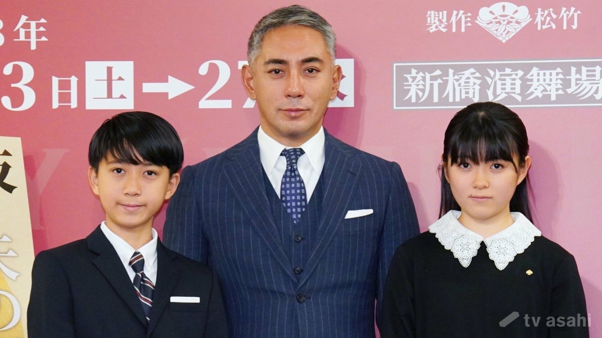公演中の市川團十郎、麻央さんの祥月命日を前に子どもたちが墓参…「お願いしていました」