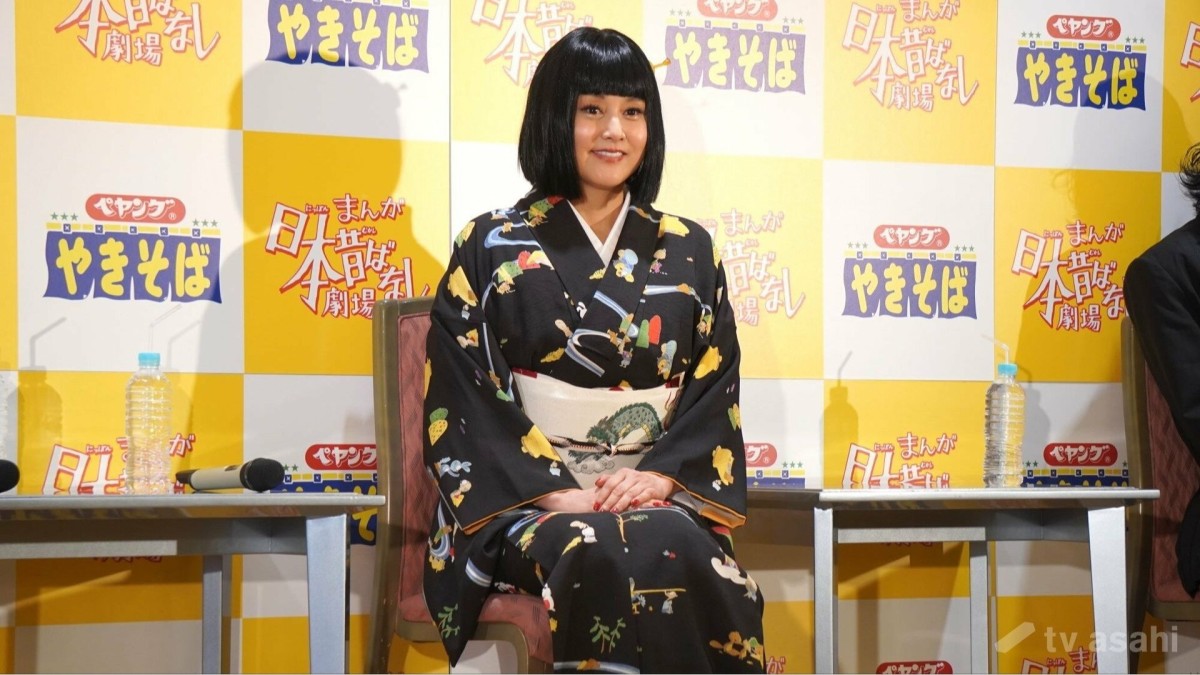 藤原紀香が黒の着物で登場！舞台版“日本昔ばなし”をPR「ぜひ多くの人に見ていただきたい」
