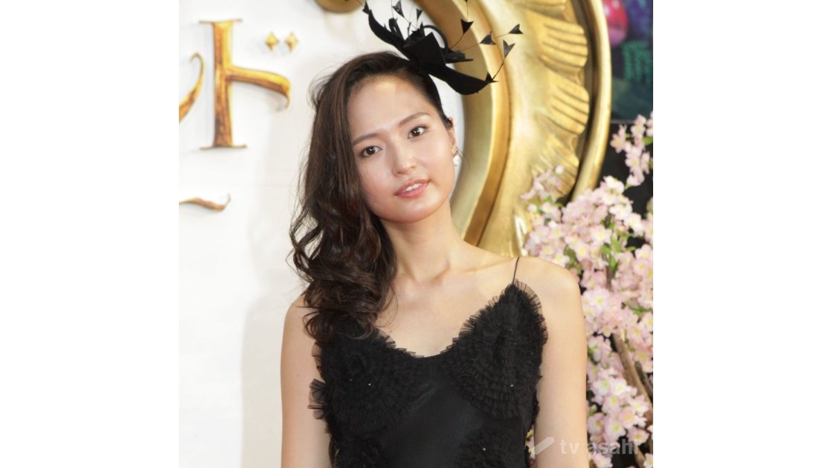 「逃げ恥」出演のモデル・山賀琴子が再婚を報告　昨年2月に離婚を公表
