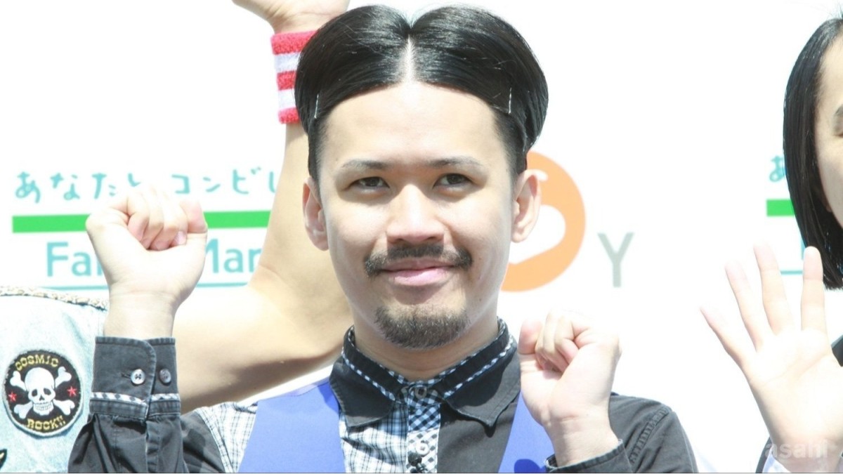 ピスタチオ伊地知、19年間所属の吉本興業退所へ「僕にとってキラキラした『青春』でした」