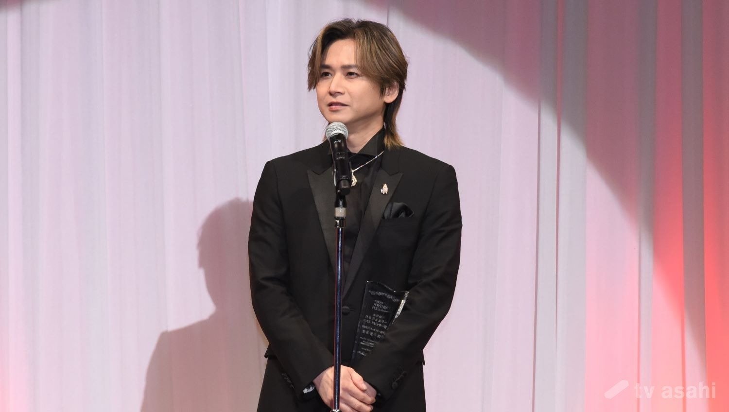 画像まとめ】堂本光一、約1770万円相当を身につけ“やんちゃな後輩”に