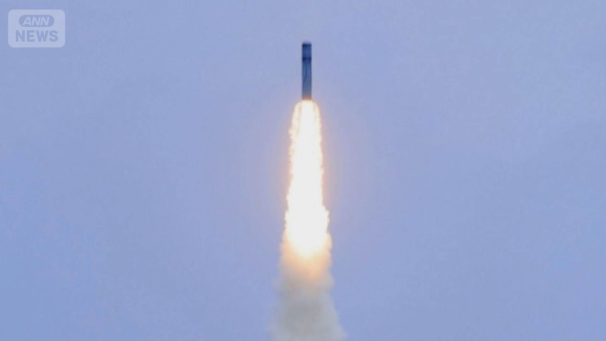 中国軍、原潜から太平洋に向けミサイル発射　「定例の軍事訓練」と説明