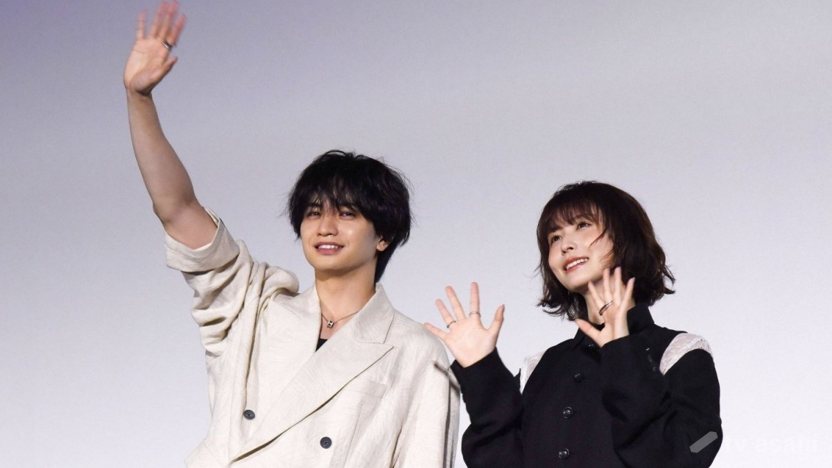 中島健人、NGに感謝！？長濱ねる「漫才のような掛け合いに…」