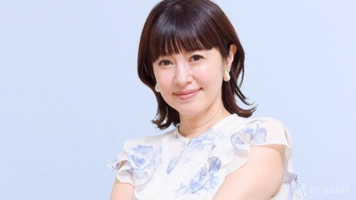 さとう珠緒　癒してくれるのは2匹の愛犬「仲が良くないので2匹の間の床で寝ています（笑）」