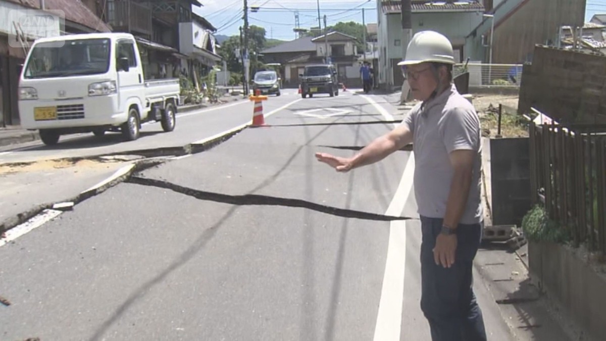橋崩壊し住宅倒壊…病院も　見えてきた“被害”熊本地震　死者14人　安否不明7人