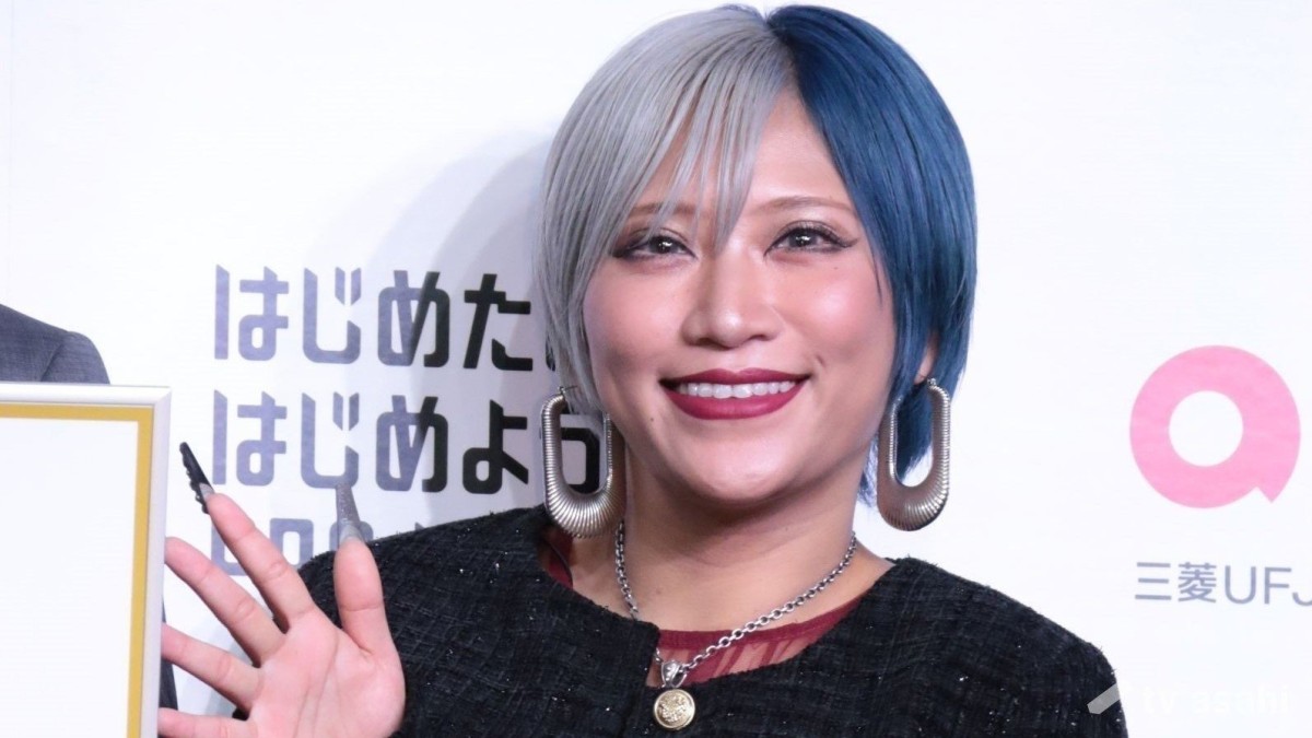 高校入学のぱーてぃーちゃん信子、勉強に励む「数Aのレポート1枚完成しました」