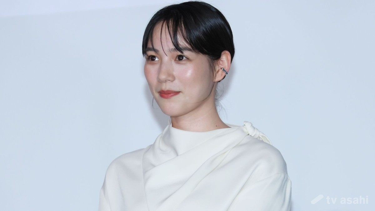 のん、“原爆の日”黙とうを捧げ「生きていることをかみ締めます」