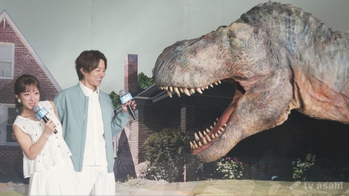 辻希美、ティラノサウルス出現で泣き出すハプニング！「ちょっと一回止めて！」