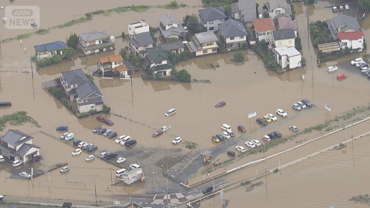 【随時更新中】千葉豪雨　車内“閉じ込め”などで8人死亡　駅一帯が冠水、住宅に浸水も…影響続く　道路や鉄道の復旧めどは