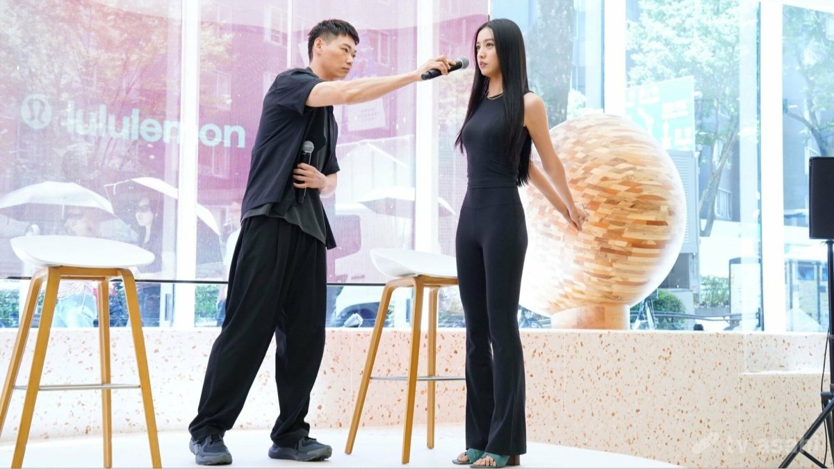 Koki,＆笠松将、普段の簡単ストレッチを披露「気を抜いたら姿勢が悪くなってしまうので…」