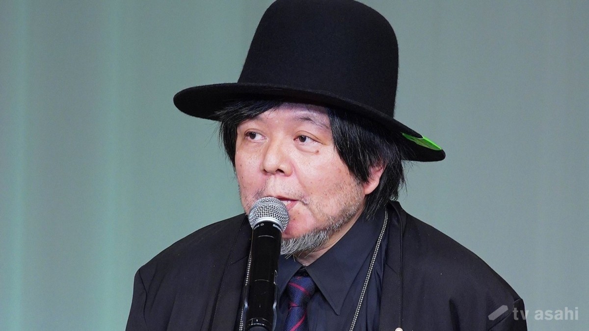 ケラリーノ・サンドロヴィッチ、心臓のカテーテル手術明かす　一部公演が中止に
