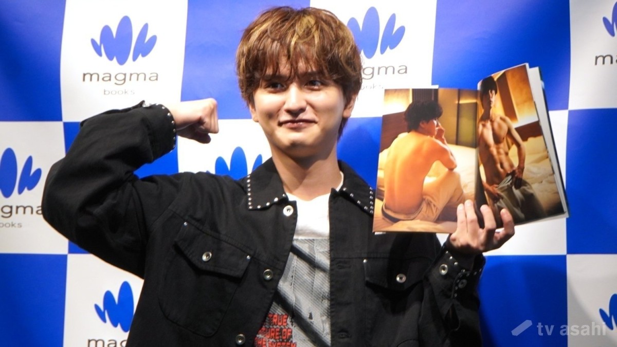 瀬戸利樹、韓国で「ナンパしていただいた」写真集では“自己申告”で肉体美も披露